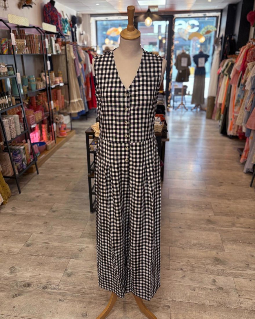 Combinaison pantalon en vichy noire et blanche