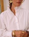 Chemise classique blanche à col montant plissé