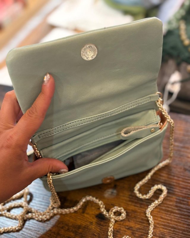 Petit sac matelassé en cuir lisse