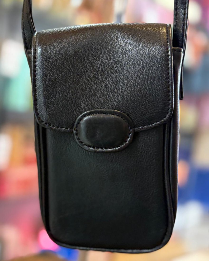 Pochette bandoulière pour téléphone en cuir lisse