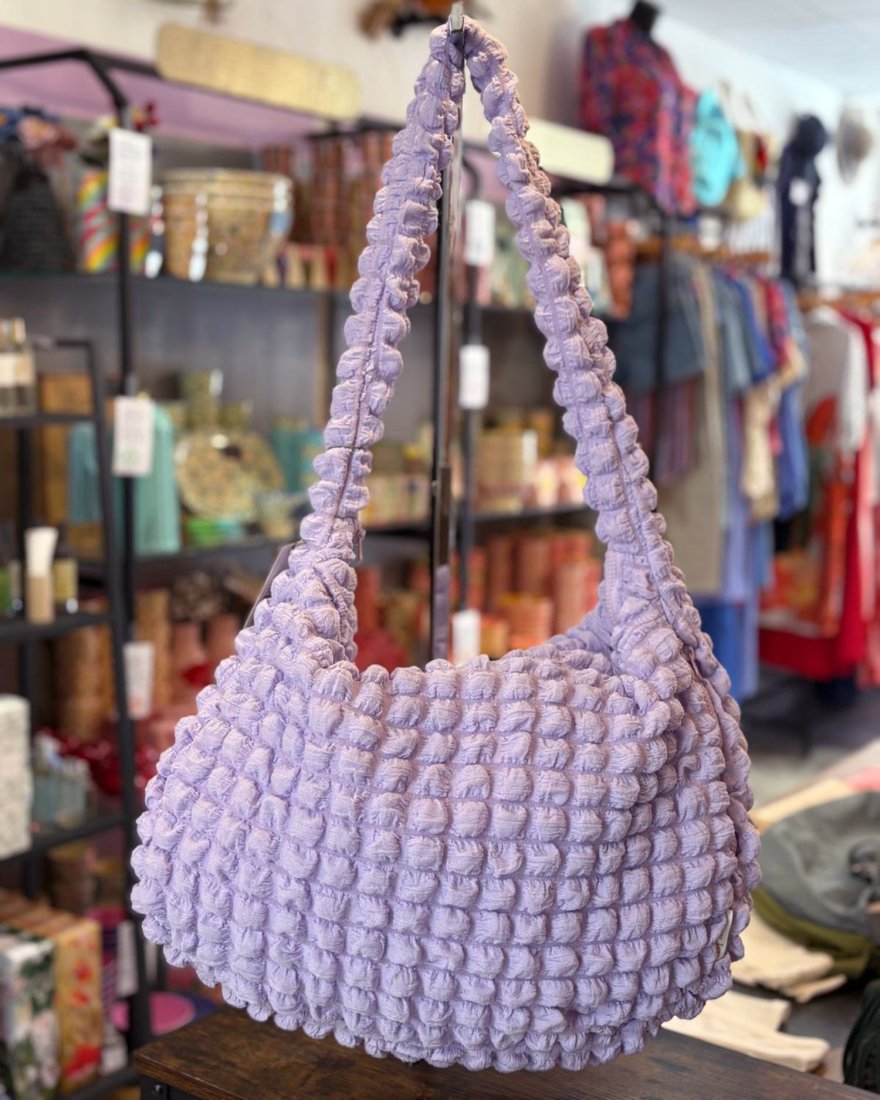 Grand sac fourre tout en tissu gaufré