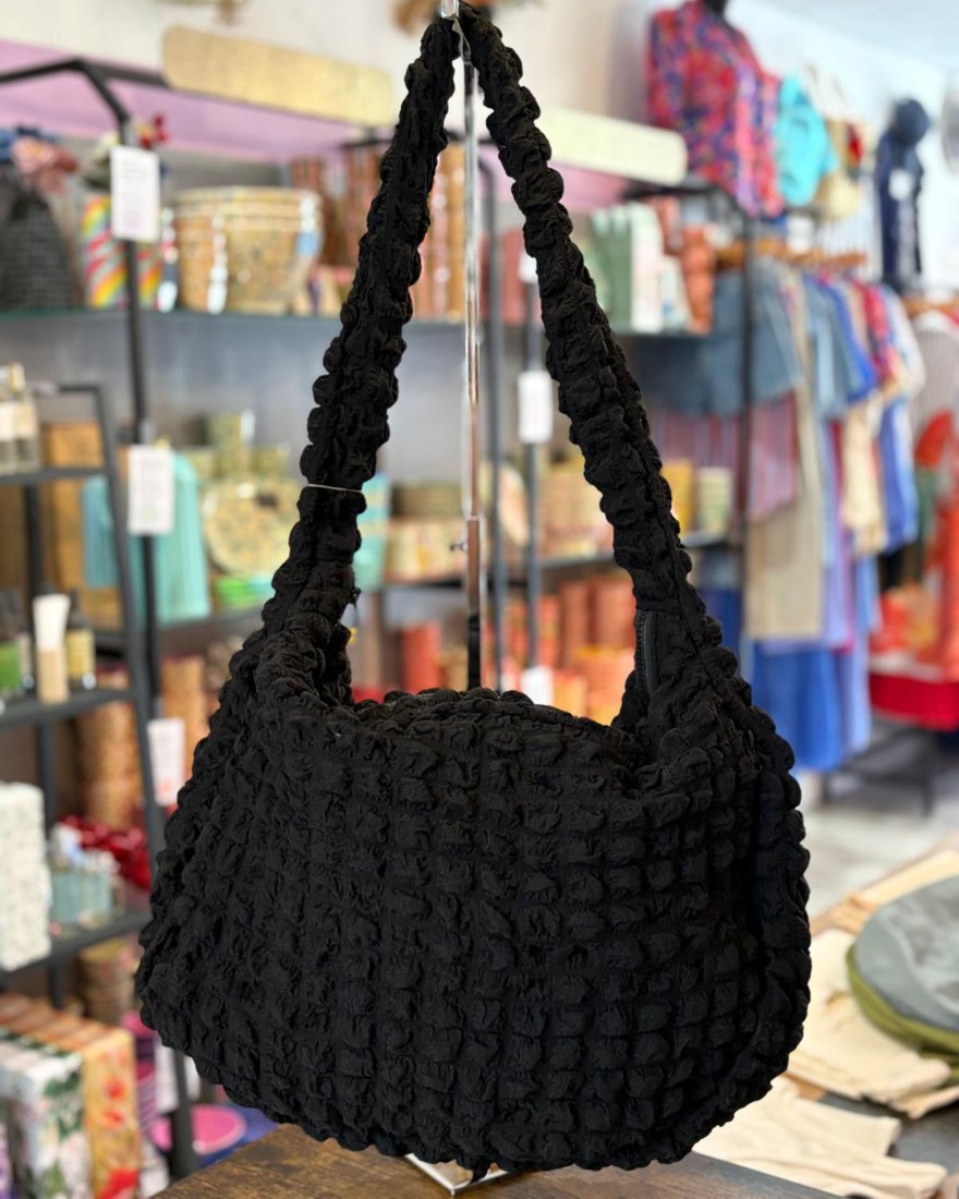Grand sac fourre tout en tissu gaufré